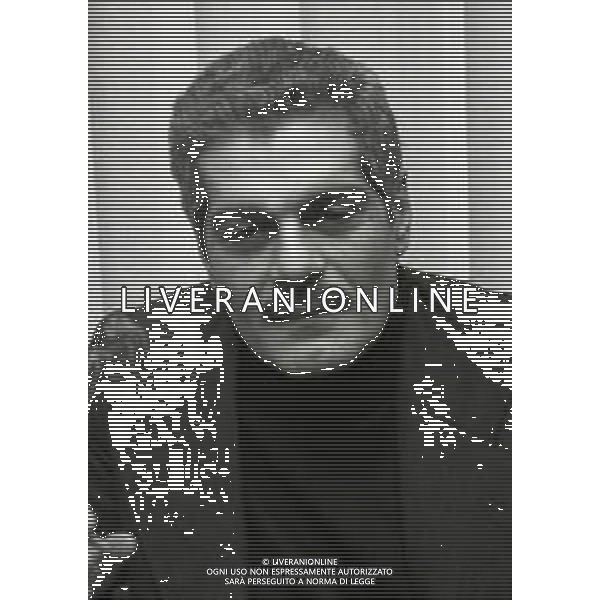 NEG-RETROSPETTIVA OMAR SHARIF ATTORE E GIOCATORE DI BRIDGE NELLA FOTO OMAR SHARIF A MILANO NELL\'ANNO 1973 AG ALDO LIVERANI SAS 