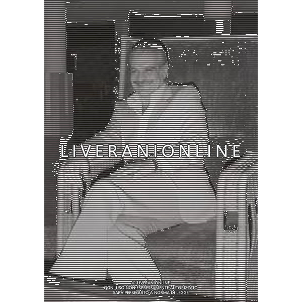 NEG-RETROSPETTIVA OMAR SHARIF ATTORE E GIOCATORE DI BRIDGE NELLA FOTO OMAR SHARIF A VENEZIA NELL\'ANNO 1980 AG ALDO LIVERANI SAS