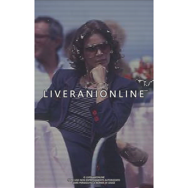 DIAP-RETROSPETTIVA FLORINDA BOLKAN ATTRICE NELLA FOTO FLORINDA BOLKAN A CANNES NELL\'ANNO 1990 AG ALDO LIVERANI SAS  