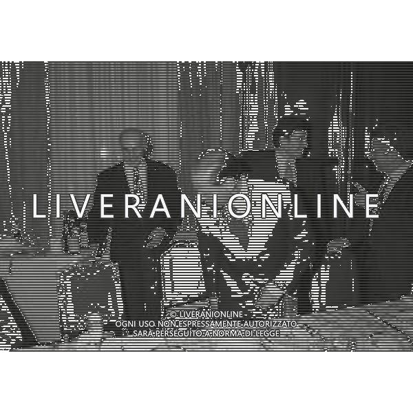 RETROSPETTIVA ARRIGO SACCHI ALLENATORE NAZIONALE ITALIANA CALCIO 1993-1994 NELLA FOTO ARRIGO SACCHI CON SILVIO BERLUSCONI AG ALDO LIVERANI SAS