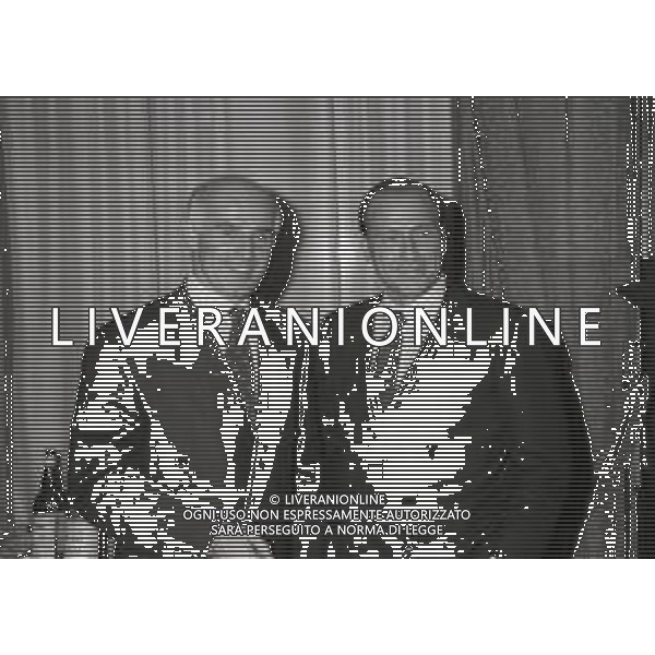 RETROSPETTIVA ARRIGO SACCHI ALLENATORE NAZIONALE ITALIANA CALCIO 1994 NELLA FOTO ARRIGO SACCHI CON SILVIO BERLUSCONI AG ALDO LIVERANI SAS