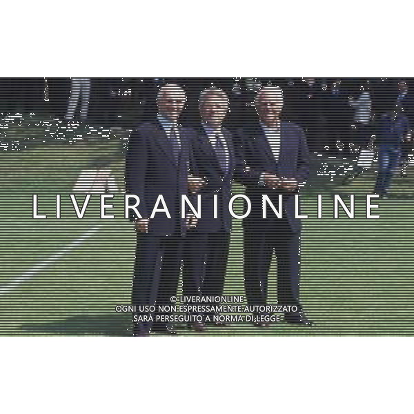 RETROSPETTIVA ARRIGO SACCHI ALLENATORE NELLA FOTO SACCHI ARRIGO CON GIORGIO ARMANI ALLA PRESENTAZIONE DELLE NUOVE DIVISE DELLA NAZIONALE ITALIANA CON ANTONIO MATARRESE AG ALDO LIVERANI SAS