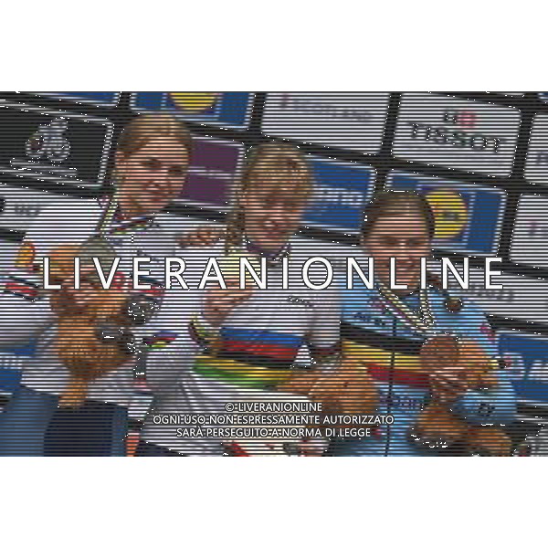 05-08-2023 World Championships Junior Women; 2023, France; 2023, Great Britain; 2023, Belgium; Bego, Julie; Ferguson, Cat; Moors, Fleur; Glasgow; FOTO STEFANO SIROTTI-AG ALDO LIVERANI SAS