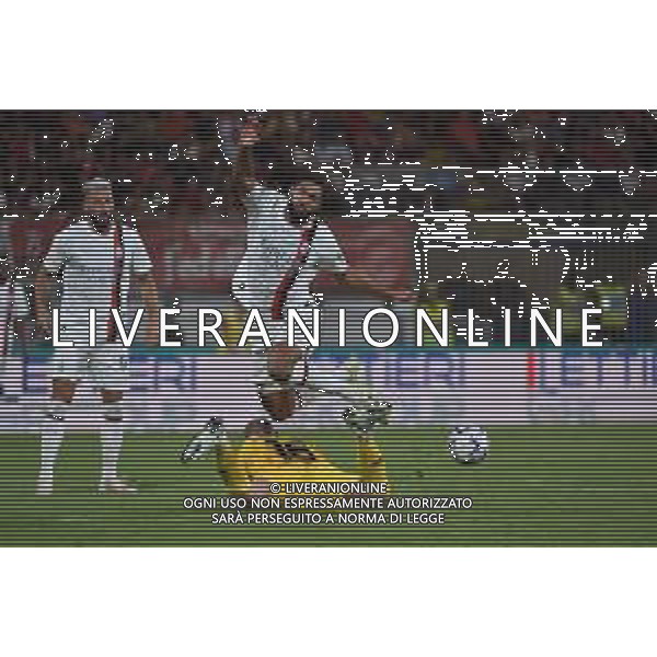 Michele Di Gregorio (Monza) anticipa Ruben Loftus-Cheek (Milan) Monza vs Milan Monza 08-08-2023 U-Power Stadium amichevole precampionato foto Roberto Garavaglia/ag. Aldo Liverani sas