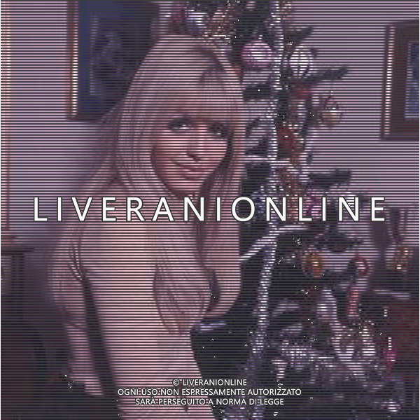 COL-1969 MILANO RETROSPETTIVA DORI GHEZZI CANTANTE NELLA FOTO DORI GHEZZI AG ALDO LIVERANI SAS 