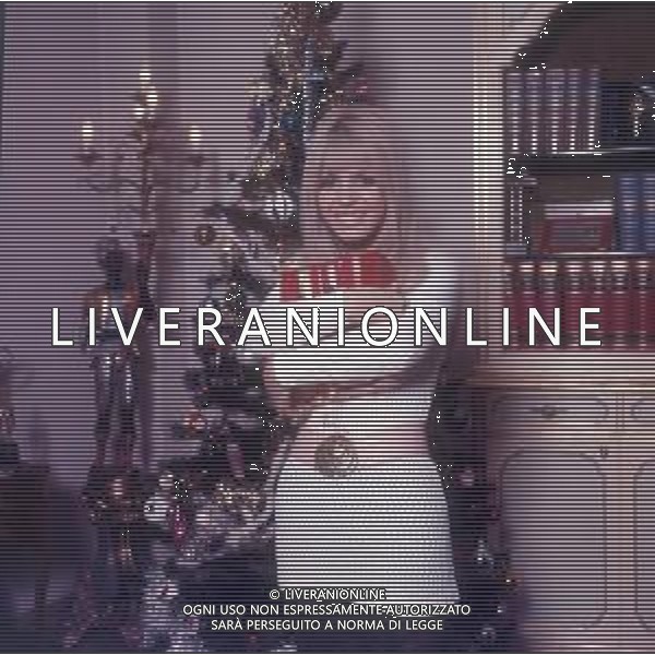 COL-1969 MILANO RETROSPETTIVA DORI GHEZZI CANTANTE NELLA FOTO DORI GHEZZI AG ALDO LIVERANI SAS 