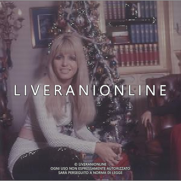 COL-1969 MILANO RETROSPETTIVA DORI GHEZZI CANTANTE NELLA FOTO DORI GHEZZI AG ALDO LIVERANI SAS 