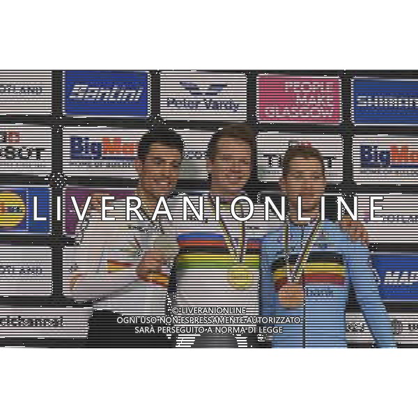 09-08-2023 World Championships Elite Track; Giornata 07; 2023, New Zealand; 2023, Spain; 2023, Belgium; Gate, Aaron; Torres Barcelo, Albert; Van Den Bossche, Fabio; Glasgow - Sir Chris Hoy Velodrome; ©SIROTTI/AGENZIA ALDO LIVERANI SAS