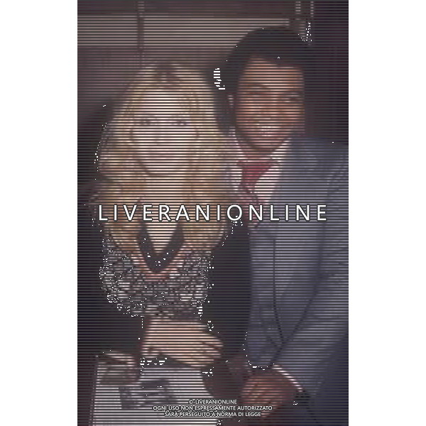DIAP-RETROSPETTIVA WESS JOHNSON E DORI GHEZZI CANTANTI NELLA FOTO WESS JOHNSON E DORI GHEZZI AG ALDO LIVERANI SAS