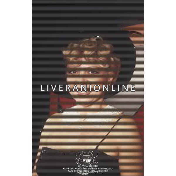 RETROSPETTIVA SANDRO MILO ATTRICE NELLA FOTO SANDRA MILO A MILANO NELL\'ANNO 1982 NELLA TRASMISSIONE TELEVISIVA “BLITZ“ AG ALDO LIVERANI SAS 