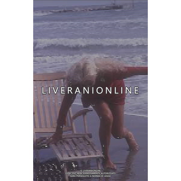RETROSPETTIVA SANDRO MILO ATTRICE NELLA FOTO SANDRA MILO NELL\'ANNO 1990 A VENEZIA AG ALDO LIVERANI SAS  