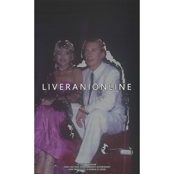 RETROSPETTIVA SANDRO MILO ATTRICE NELLA FOTO SANDRA MILO NELL\'ANNO 1990 A VENEZIA CON GIANNI DEI AG ALDO LIVERANI SAS