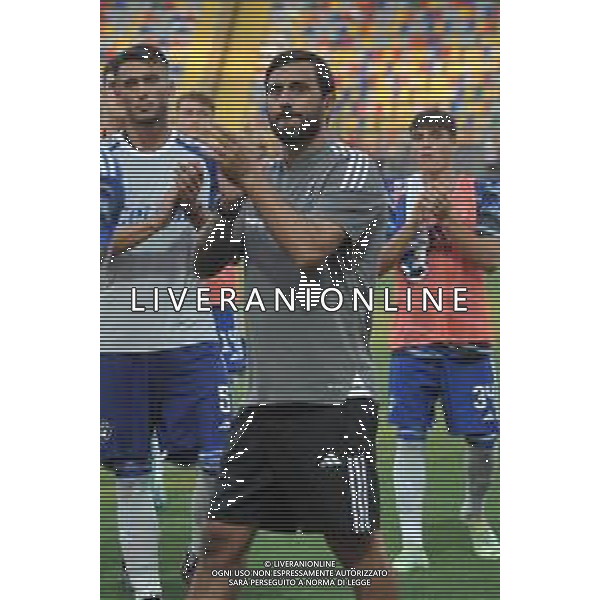 Frosinone vs Pisa Coppa Italia Frecciarossa - Primo turno - Stadio B.Stirpe - Frosinone 11-08-2023 nella foto Aquilani appalude la curva FOTO FEDERICO GAETANO-AG ALDO LIVERANI SAS