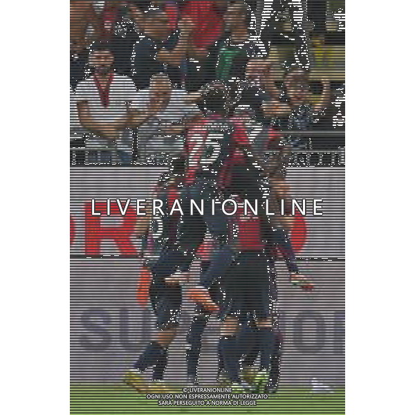 12-8-2023. Cagliari calcio-Palermo calcio. Trentaduesimi Coppa Italia Freccia Rossa 2023/2024, Stadio Unipol Domus Cagliari. Foto Salvatore Moi/Agenzia Aldo Liverani s.a.s. Nella foto: Gol ed esultanza del Cagliari in casa contro il Palermo, nello stadio Unipol Domus di Cagliari. Segna:Alberto Dossena Cagliari ©MOI SALVATORE / AGENZIA ALDO LIVERANI SAS  