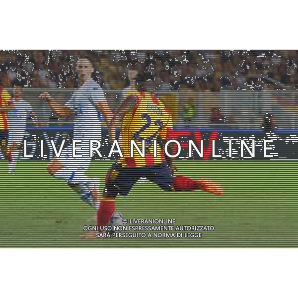 Lameck Banda (US Lecce) and Tommaso Cassandro (Como 1907) during the Coppa Italia Round of 32 match between US Lecce and Como 1907 at stadio Via Del Mare on August 13, 2023 in Lecce, Italy. (Photo by Emmanuele Mastrodonato/ag. Aldo Liverani sas) / AGENZIA ALDO LIVERANI SAS  