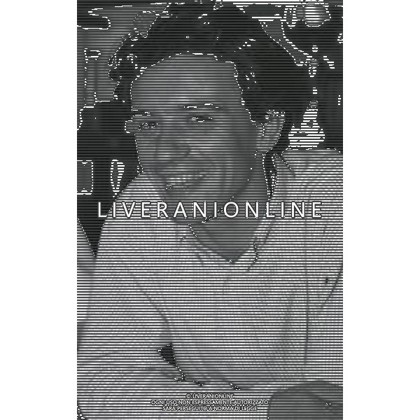 NEG-RETROSPETTIVA LUCA CADALORA PILOTA MOTO NELLA FOTO LUCA CADALORA NELL\'ANNO 1992 OSPITE DELLA REDAZIONE DELLA GAZZETTA DELLO SPORT PER LE TELEFONATE COI LETTORI AG ALDO LIVERANI SAS  