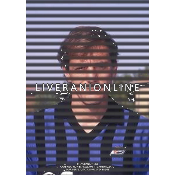 DIAP-RETROSPETTIVA STEFANO CUOGHI CALCIATORE NELLA FOTO STEFANO CUOGHI CON LA MAGLIA DEL PISA NELL\'ANNO 1988-1989 AG ALDO LIVERANI SAS 