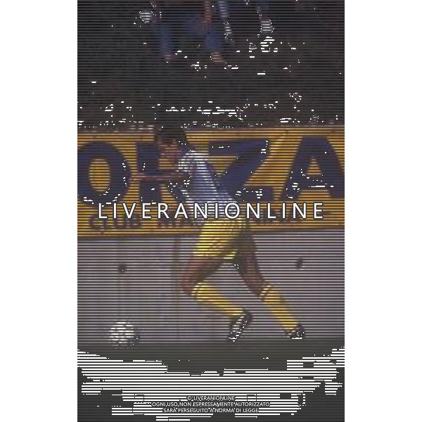 DIAP-RETROSPETTIVA STEFANO CUOGHI CALCIATORE NELLA FOTO STEFANO CUOGHI CON LA MAGLIA DEL PARMA NELL\'ANNO 1990-1991 AG ALDO LIVERANI SAS  