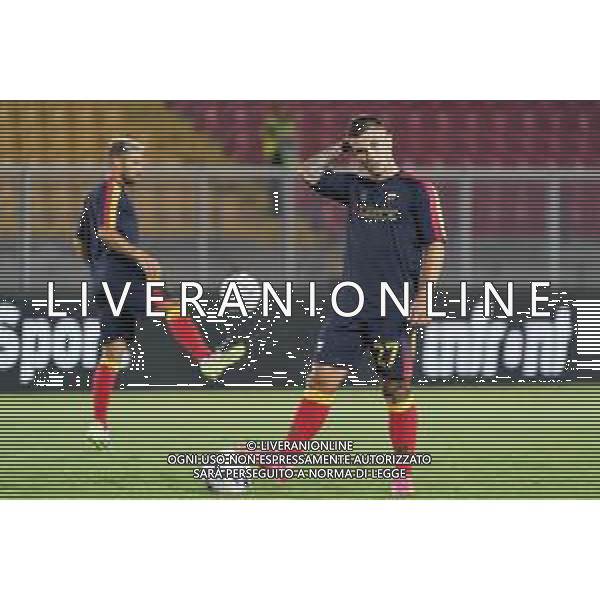 Gabriel Strefezza (US Lecce) warm up during the Coppa Italia Round of 32 match between US Lecce and Como 1907 at stadio Via Del Mare on August 13, 2023 in Lecce, Italy. (Photo by Emmanuele Mastrodonato/ag. Aldo Liverani sas) / AGENZIA ALDO LIVERANI SAS  