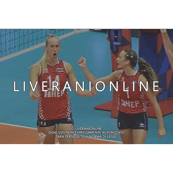 TVRG Martina Samadan (Croazia) SX e Karla Antunovic (Croazia) DX esultanza dopo un punto Bulgaria vs Croazia Monza 16-08-2023 Arena di Monza CEV EuroVolley 2023 - gruppo B foto Roberto Garavaglia/ag. Aldo Liverani sas/AGENZIA ALDO LIVERANI SAS