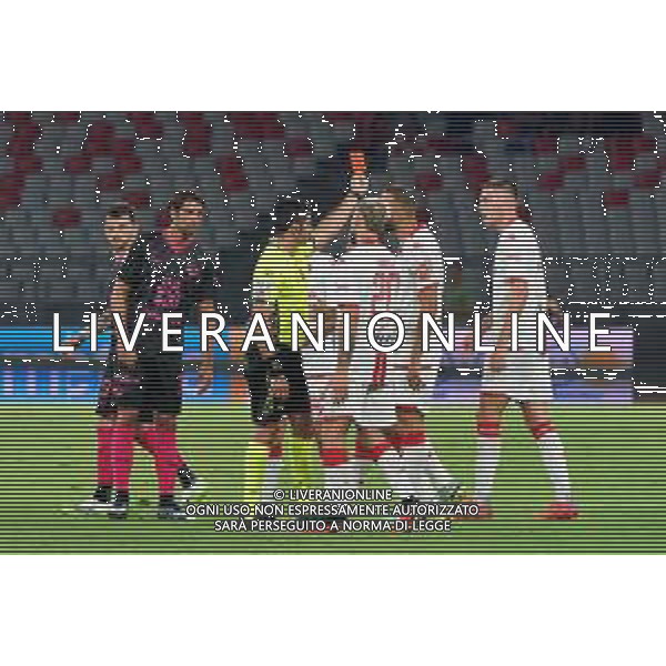 Valerio Di Cesare (SSC Bari) receives a red card during the Italian Serie B match SSC Bari vs Palermo FC on August 18, 2023 at the San Nicola stadium in Bari, Italy. Photo by Emmanuele Mastrodonato/ag. Aldo Liverani sas