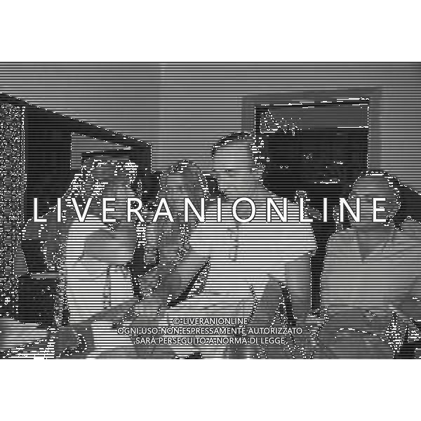Pippo Baudo, all\'anagrafe Giuseppe Raimondo Vittorio Baudo, conduttore televisivo italiano - Retrospettiva nella foto al Festival di Taormina nel 1983 con Alida Chelli e Mara Venier © Archivio / AGENZIA ALDO LIVERANI SAS