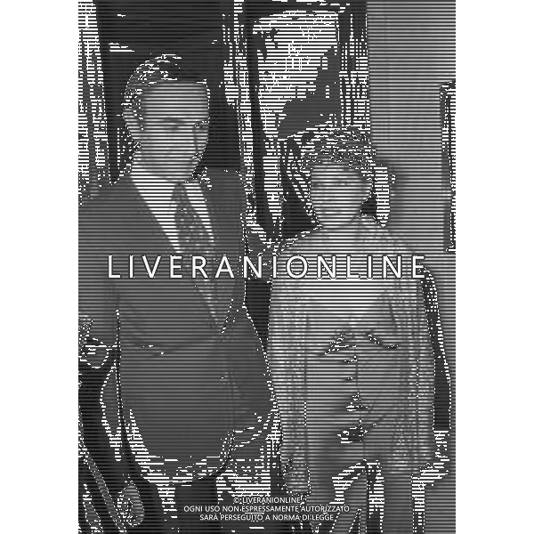PIPPO BAUDO, Conduttore Televisivo italiano - RETROSPETTIVA nella foto con Maria Grazia Grassini alla 30a Edizione Consegna delle Maschere d\'Argento a Citta\' di Campione d\'talia nel 1975 © ARCHIVIO / AGENZIA ALDO LIVERANI SAS