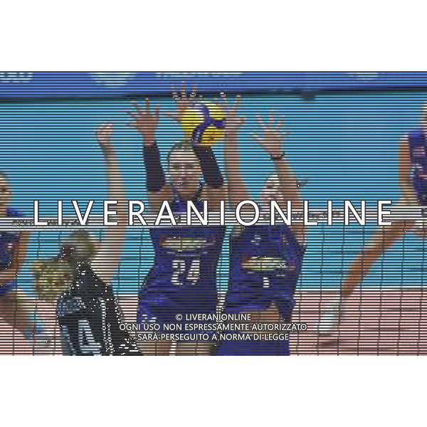 TVRG Italia vs Svizzera nella foto Ekaterina Antropova (Italia) SX e Marina Lubian (Italia) DX a muro Monza 18-08-2023 Arena di Monza CEV EuroVolley 2023 - gruppo B foto Roberto Garavaglia/ag. Aldo Liverani sas
