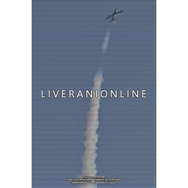20-8-2023. Esibizione Aerei Frecce Tricolore Italia, presso lungomare Poetto di Cagliari, in occssione 100 anni Aeronautica Militare Italiana. Foto Salvatore Moi/Agenzia Aldo Liverani s.a.s. Nella foto: Aerei Frecce Tricolore Italia.