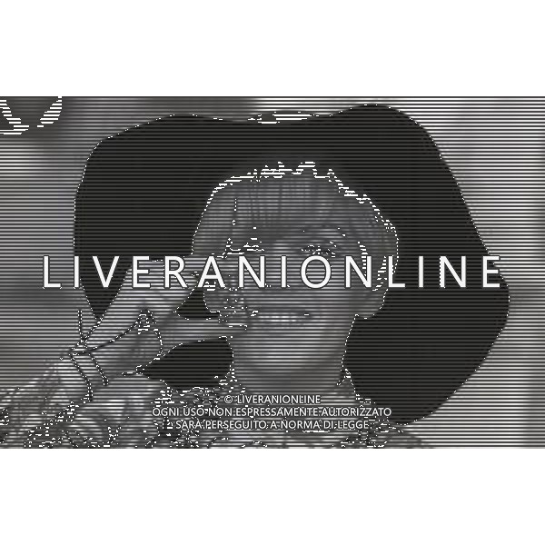 NEG-RETROSPETTIVA CATERINA CASELLI CANTANTE NELLA FOTO CATERINA CASELLI A SANREMO NELL\'ANNO 1967 FOTO PIERO PASCUTTINI-ARCHIVIO GIOVANNI LIVERANI-AG ALDO LIVERANI SAS