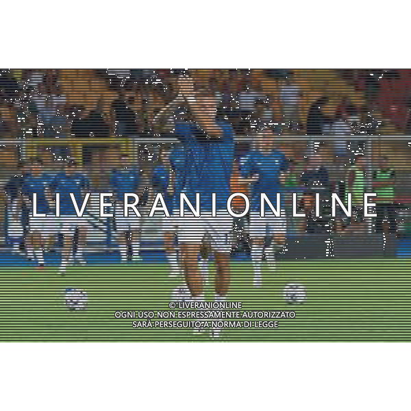 Ciro Immobile (S.S. Lazio) applauds fans during the Italian soccer Serie A match US Lecce vs SS Lazio on August 20, 2023 at Via del Mare Stadium in Lecce, Italy. Photo by Emmanuele Mastrodonato/ag. Aldo Liverani sas