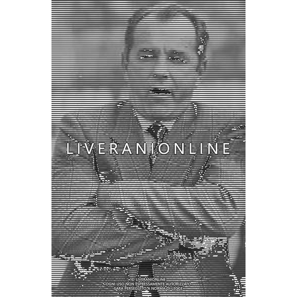 Neg- RETROSPETTIVA VUJADIN BOSKOV ALLENATORE DI CALCIO NELLA FOTO ALLENATORE DELLA SAMPDORIA NELL\'ANNO 1986-1987 AG ALDO LIVERANI SAS