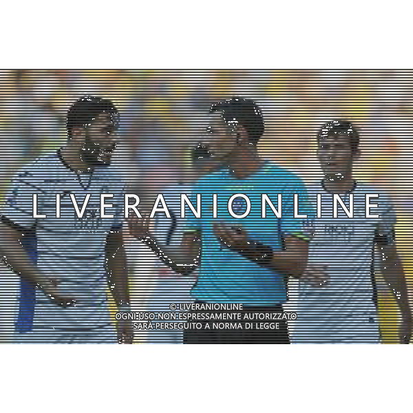 Frosinone vs Atalanta - Campionato Serie A - 2 giornata - Stadio B.Stirpe - Frosinone 26-08-2023 nella foto Kolasinac si spiega con Sacchi