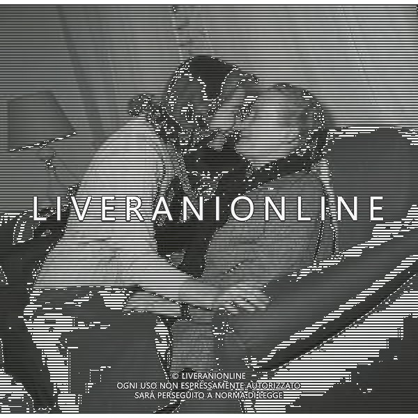 NEG-RETROSPETTIVA ANNA MARIA FERRERO ATTRICE NELLA FOTO ANNA MARIA FERRERO CON LA MADRE NELL\'ANNO 1950 A ROMA FOTO SANDRO VESPASIANI-AG ALDO LIVERANI SAS