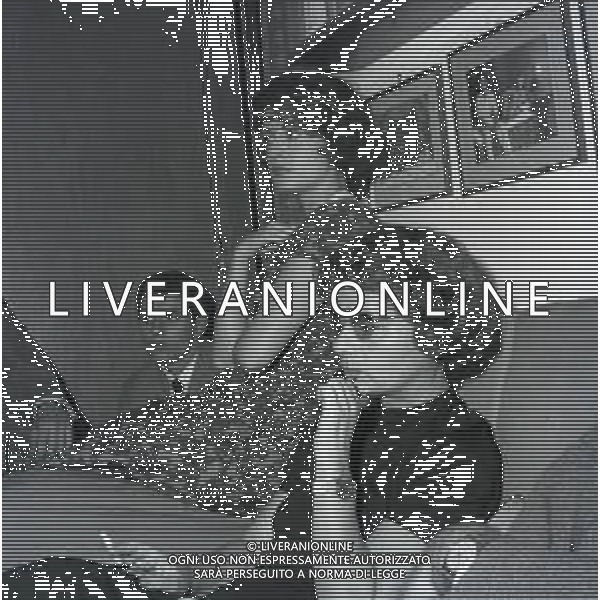 NEG-RETROSPETTIVA ANNA MARIA FERRERO ATTRICE NELLA FOTO ANNA MARIA FERRERO NELL\'ANNO 1950 A ROMA FOTO SANDRO VESPASIANI-AG ALDO LIVERANI SAS  