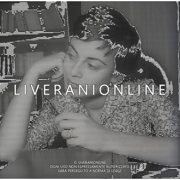 NEG-RETROSPETTIVA ANNA MARIA FERRERO ATTRICE NELLA FOTO ANNA MARIA FERRERO NELL\'ANNO 1950 A ROMA FOTO SANDRO VESPASIANI-AG ALDO LIVERANI SAS  