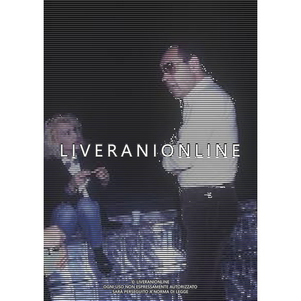 DIAP-RETROSPETTIVA GIANNI BONCOMPAGNI CONDUTTORE RADIOFONICO E PAROLIERE NELLA FOTO GIANNI BONCOMPAGNI CON HEATHER PARISI A ROMA NELL\'ANNO 1986 AG ALDO LIVERANI SAS 