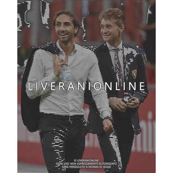 Milan vs Torino nella foto Emiliano Moretti SX collaboratore dell\'area tecnica Torino e Alberto Barile DX direttore operativo Torino Milano 26-08-2023 Stadio Giuseppe Meazza - San Siro Campionato Serie A TIM - 2a giornata foto Roberto Garavaglia/ag. Aldo Liverani sas