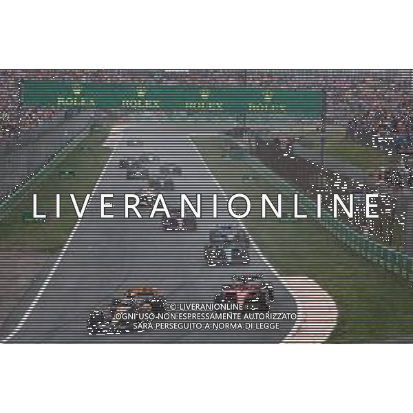 (L to R): Oscar Piastri (AUS) McLaren MCL60 and Charles Leclerc (MON) Ferrari SF-23 battle for position at the start of the race. 27.08.2023. Formula 1 World Championship, Rd 14, Dutch Grand Prix, Zandvoort, Netherlands, Race Day. - www.xpbimages.com, EMail: requests@xpbimages.com © Copyright: Moy / XPB Images ONLY ITALY-AG ALDO LIVERANI SAS