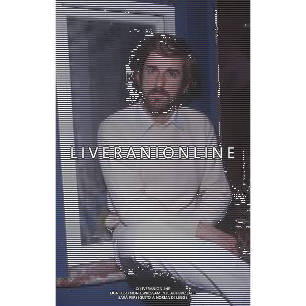 RETROSPETTIVA NANNI MORETTI REGISTA NELLA FOTO NANNI MORETTI A MILANO NELL\'ANNO 1984 TERRAZZA MARTINI AG ALDO LIVERANI SAS  