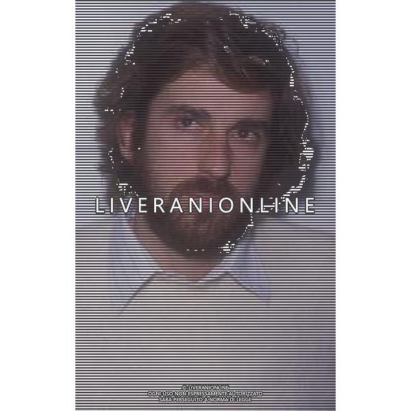 RETROSPETTIVA NANNI MORETTI REGISTA NELLA FOTO NANNI MORETTI A MILANO NELL\'ANNO 1984 TERRAZZA MARTINI AG ALDO LIVERANI SAS  