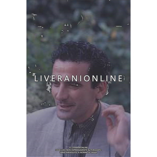 DIAP- RETROSPETTIVA MASSIMO TROISI ATTORE NELLA FOTO MASSIMO TROISI A VENEZIA NELL\'ANNO 1989 AG ALDO LIVERANI SAS