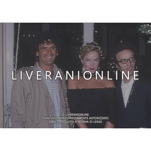 DIAP-RETROSPETTIVA MASSIMO TROISI ATTORE NELLA FOTO MASSIMO TROISI-LINDA KERRIDGE E ROBERTO BENIGNI AG ALDO LIVERANI SAS
