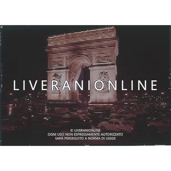 DIAP-1970-75 FRANCIA-PARIGI L\'ARCO DEL TRIONFO AG ALDO LIVERANI SAS
