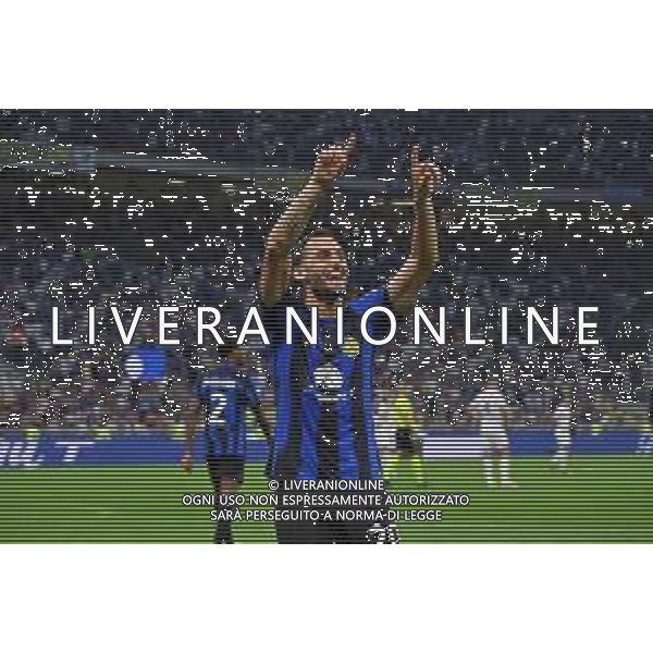 Inter vs Fiorentina nella foto Hakan Calhanoglu (Inter) esulta dopo il gol del 3 a 0 Milano 03-09-2023 Stadio Giuseppe Meazza - San Siro Campionato Serie A TIM - 3a giornata foto Roberto Garavaglia/ag. Aldo Liverani sas/ AGENZIA ALDO LIVERANI SAS