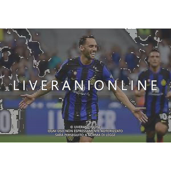 Inter vs Fiorentina nella foto Hakan Calhanoglu (Inter) esulta dopo il gol del 3 a 0 Milano 03-09-2023 Stadio Giuseppe Meazza - San Siro Campionato Serie A TIM - 3a giornata foto Roberto Garavaglia/ag. Aldo Liverani sas