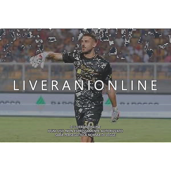 Wladimiro Falcone (US Lecce) during the Italian soccer Serie A match US Lecce vs US Salernitana 1919 on September 3, 2023 at Via del Mare Stadium in Lecce, Italy. Photo by Emmanuele Mastrodonato/ag. Aldo Liverani sas/AGENZIA ALDO LIVERANI SAS