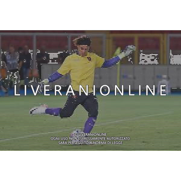 Guillermo Ochoa (US Salernitana 1919) during the Italian soccer Serie A match US Lecce vs US Salernitana 1919 on September 3, 2023 at Via del Mare Stadium in Lecce, Italy. Photo by Emmanuele Mastrodonato/ag. Aldo Liverani sas/AGENZIA ALDO LIVERANI SAS