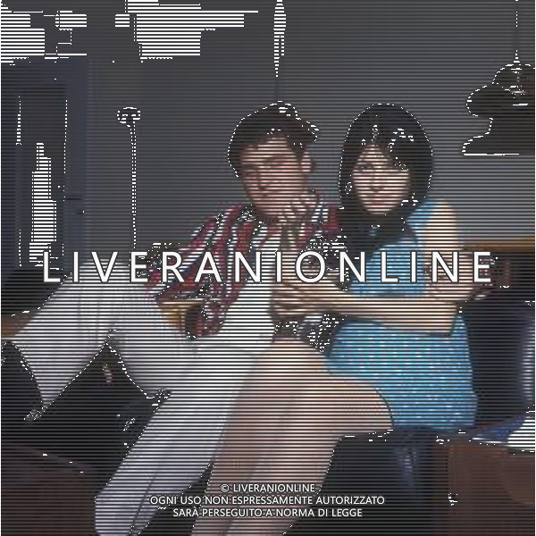 COL-RETROSPETTIVA GINO SANTERCOLE ATTORE E CANTANTE NELLA FOTO GINO SANTERCOLE CON LA PRIMA MOGLIE ANNA MORONI NELL\'ANNO 1967 A MILANO AG ALDO LIVERANI SAS