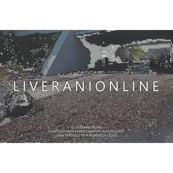 IMOLA 11 09 2023 BRETELLA INCIDENTE STRADALE TRA TRATTORE CON IL RIMORCHIO CHE PORTAVA L\'UVA E DI UN FURGONE DELLE POSTE ITALIANE.IL RIMORCHIO CHE PORTAVA L\'UVA SI E\' RIBALTATO SOTTO IL CAVALCAVIA ©SANNA/AGENZIA ALDO LIVERANI SAS
